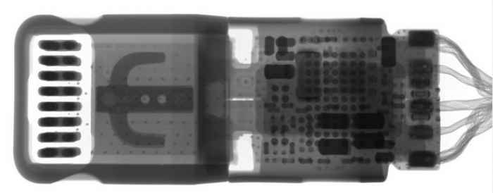 iPhone 7シリーズ付属のLightning-3.5mmジャック変換アダプタには実はすごい技術が込められている | 小龍茶館