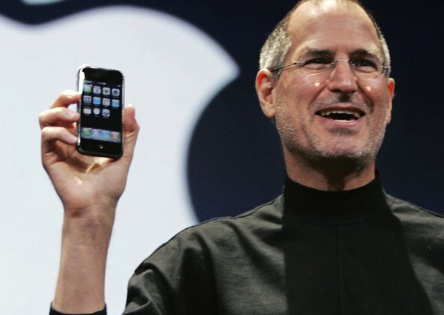11年前の今日、初代iPhoneがスティーブ・ジョブズによって正式発表