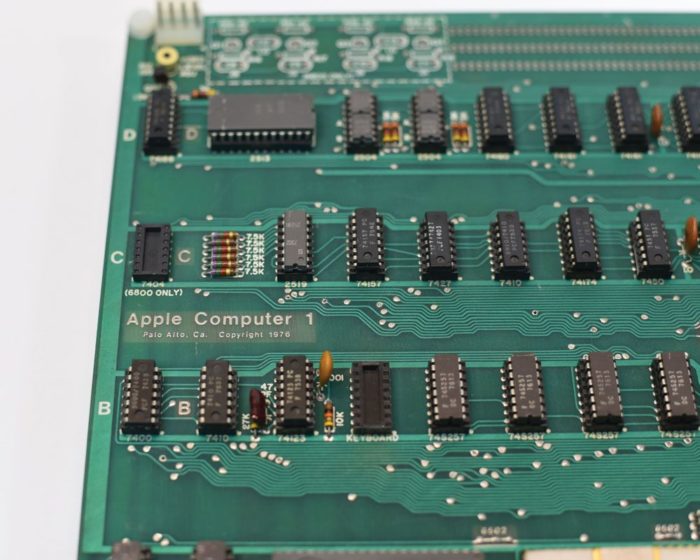 Apple-I_auction_201809_02