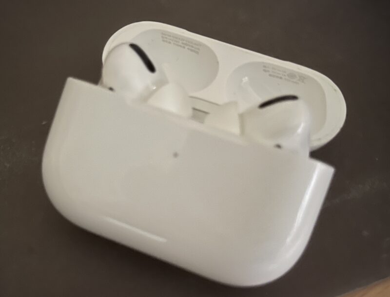 AirPods ProやAirPods Maxが「探す」ネットワークに対応、現在位置の